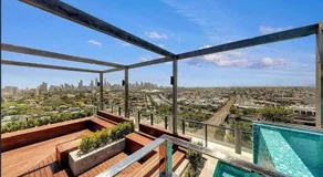 Yarra House Apartment with stunning views - Image 4