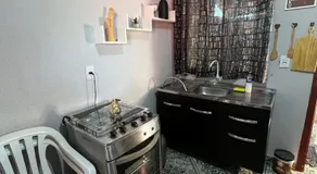Residencial Casas 1 e 2 quartos Tv Ar Estacionamento Wifi Próximo ao Centro e Paraguai - Image 4