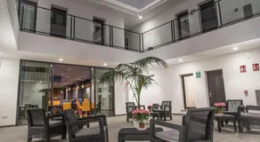 gm hotel - Image 3