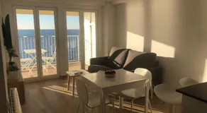 Apartamento Primera Línea de Mar - Image 3