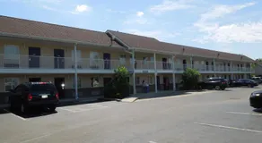 Kozy Inn Columbus - Image 4