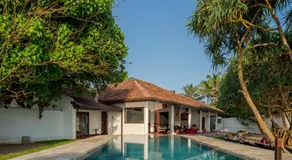 Saltasia Boutique Beach Villa - Image 2