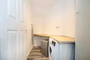 Flat In Greater Manchester - Image 5