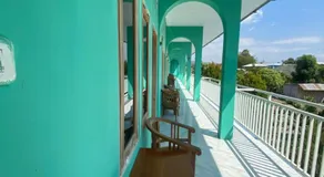 New Chez Felix - Image 5