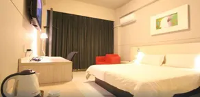 Zhenbao Jinxing Hotel - Image 4