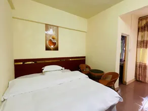 Ruyuan Dragon Boat Hotel - Image 2