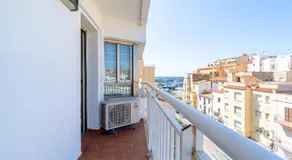 Hauzify I Apartament Sant Roc - Image 5