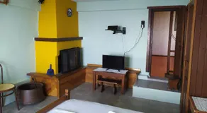 Triple studio apartment in Mylopotamos Beach - Image 2