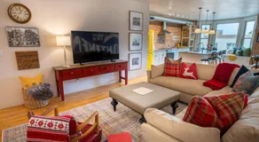 The 1913 - newly renovated historic downtown loft - Image 2