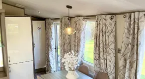 Archerfield Luxe Lodge - Image 4