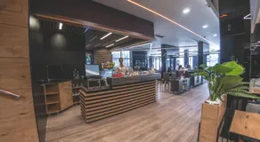 Orange Hotel - Image 3