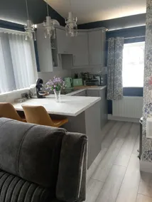 Tiernans luxury studio apt - Image 3