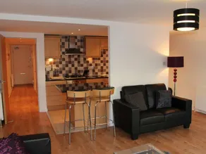 Executive 7 Apartments - Image 5