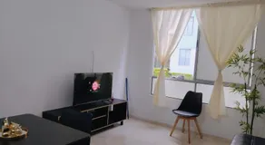 Apartamento cómodo y con excelente ubicación - Image 2