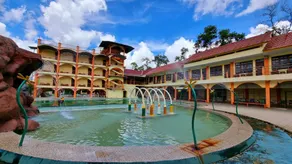 Hotel & Villa Gunung Jempol - Image 5