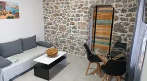 Sunrise Apartments - Aegean Blue - Image 3