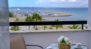 Modern Seafront Suite with Marina Views - Image 4