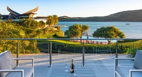 Yacht Club Villa 6 On Hamilton Island - oceanviews, 2 x buggies & valet service - Image 3