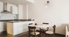 Honest Granada Apartments - Image 2