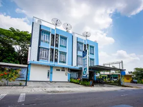 Super OYO 3746 Double Tree Guesthouse - Image 5