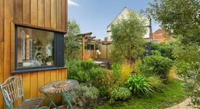 Convenient 3-Bed Near Bingham Station & Town Centre - Image 5
