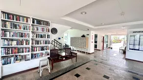 Seaview Condominium A12 - Image 4
