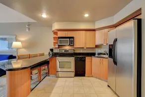 Diamond Suite at Platinum Hotel - Image 2