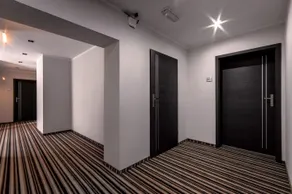 New Corner - Image 2