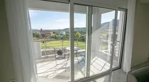 Over the horizon 3 bedroom apartment - Image 3