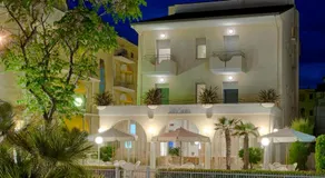 Hotel Villa Esedra - Image 2