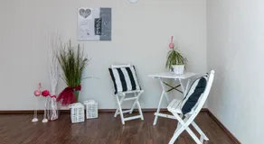 Private Rooms with Free Parking & 24h Self Check-in - Image 5