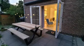 Bij Ons Naast - Image 3