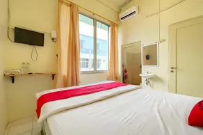 RedDoorz near Soekarno Hatta Airport 3 - Image 4