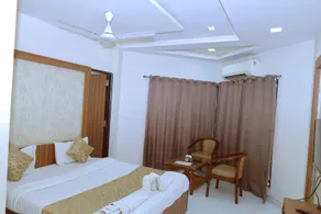 Kings Resort - Image 2
