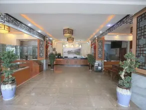 Longzhichuan Hotel - Image 2