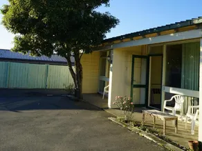 Tui Lodge Motel - Image 3