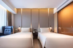 Atour Hotel Heze Ancient City Park - Image 4