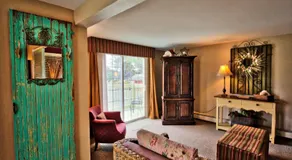 Sandy Cove Inn - Image 2