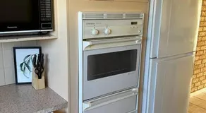 Tupper Retreat - Image 4