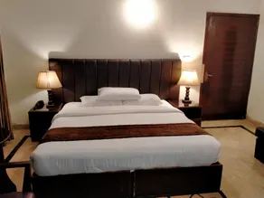 Peace Guest House - Image 2
