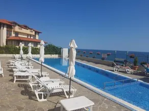 Coral Beach Apartment - Image 5
