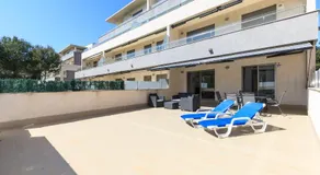 UHC Salou Villa Family Complex - Image 4