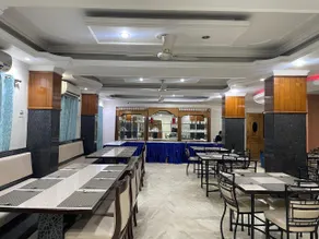 Hotel Priya Palace - Image 2