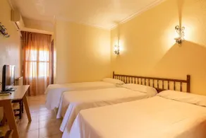 Hostal Hilaria - Image 4