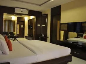 Hotel Harsha Residency - Image 2