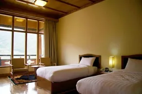 Tenzinling Resort - Image 2