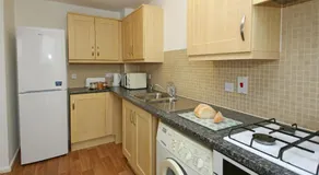 Autumn Heights Apartments - Image 5