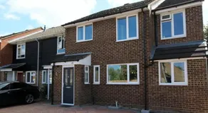 Spacious room in family home with private jacuzzi bath near Legoland, Windsor, Bray - Image 3