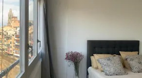 Riverside duplex penthouse - Image 2