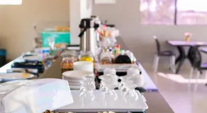 Euro Flat Hotel - Image 3